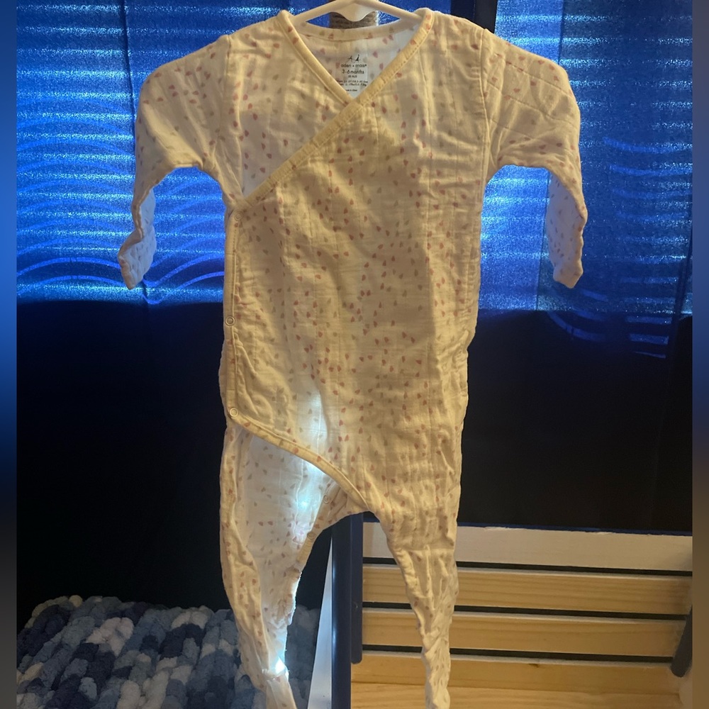 aden + anais muslin sleeper